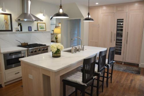 Stained Maple kitchen from Brighton Cabinetry