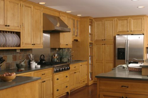 Maple kitchen with stained maple cabinets