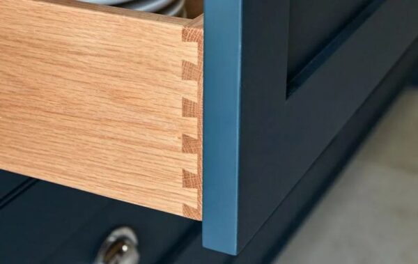 dovetail detail on drawer