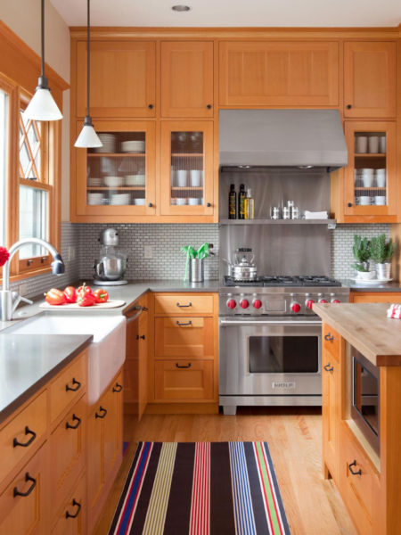 Updated Red Oak Kitchen